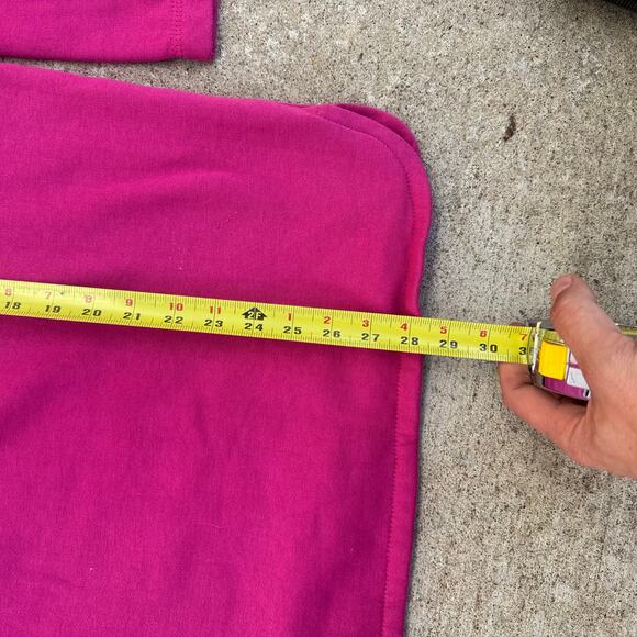 Vintage 90s Winnie The Pooh 100 Acre Disney Sweatshirt Size Large Pink V Neck - Picture 2 of 5